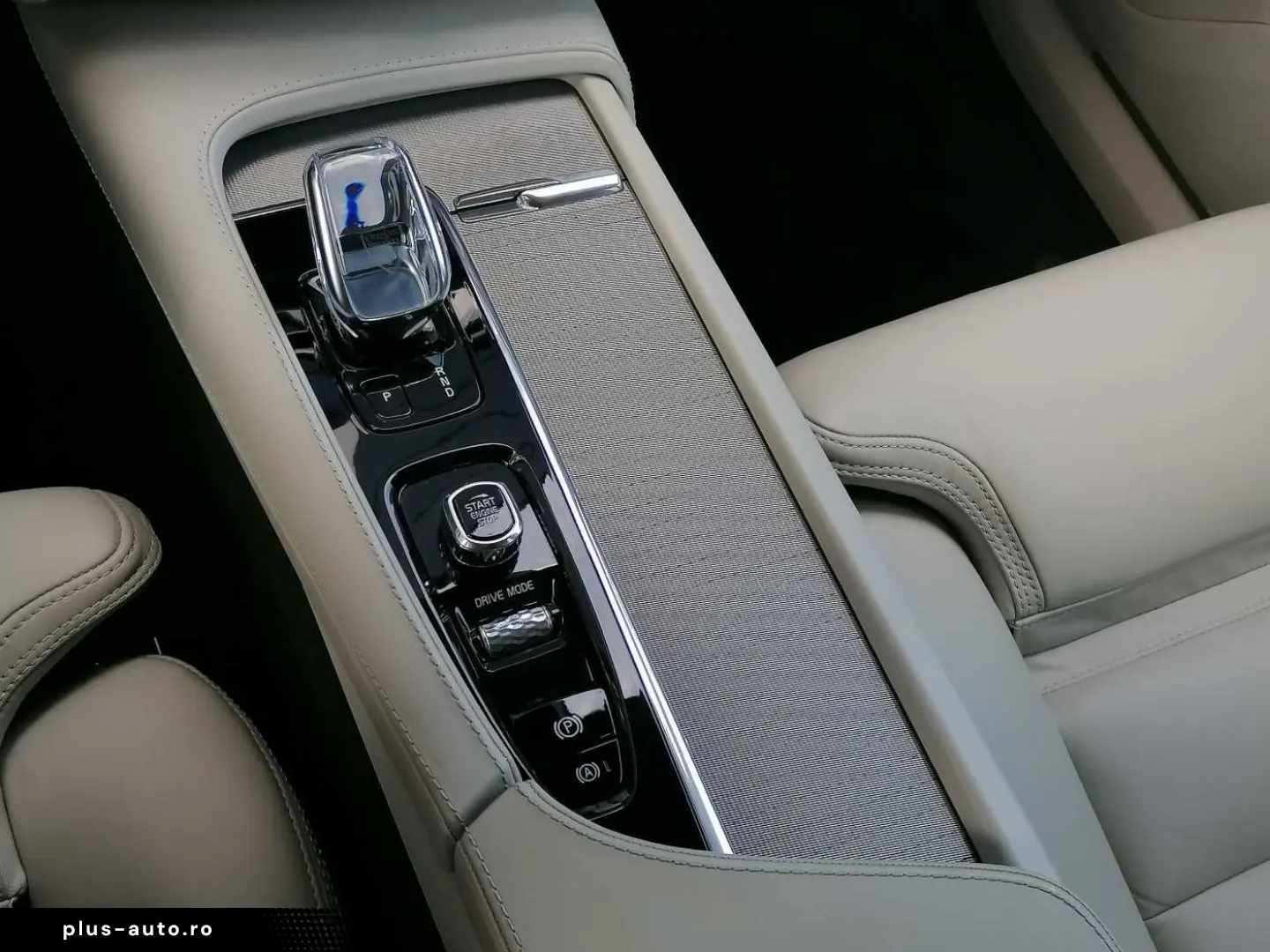 VOLVO XC90 B5 D AWD Inscription 7-Sitzer