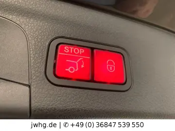 MERCEDES-BENZ GLE 300 4M Multibeam FahrAss  Pano 360&hellip;