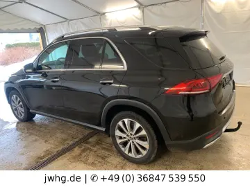 MERCEDES-BENZ GLE 300 4M Multibeam FahrAss  Pano 360&hellip;
