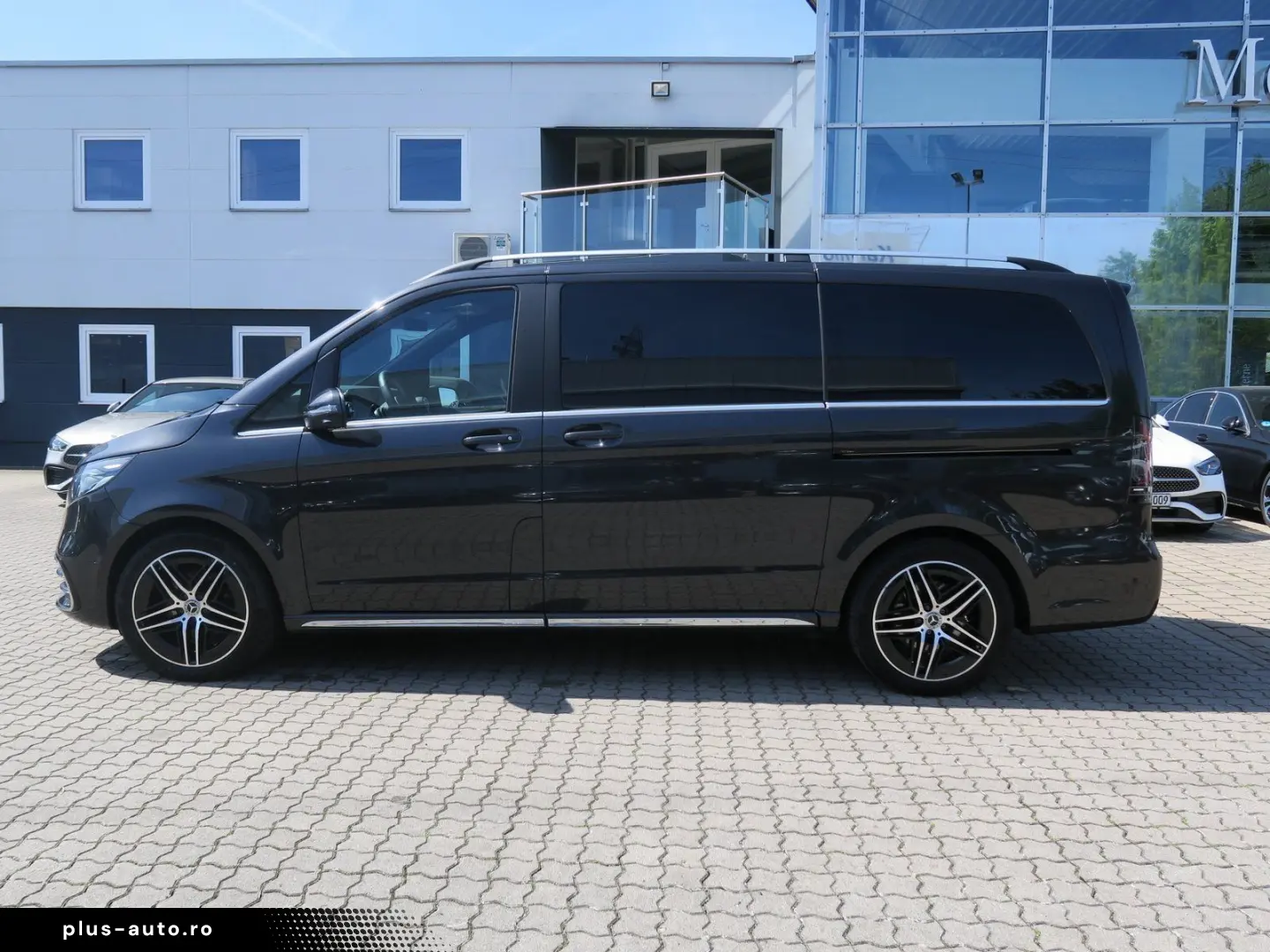 MERCEDES-BENZ V 300 d AVANTGARDE Lang AMG-Line