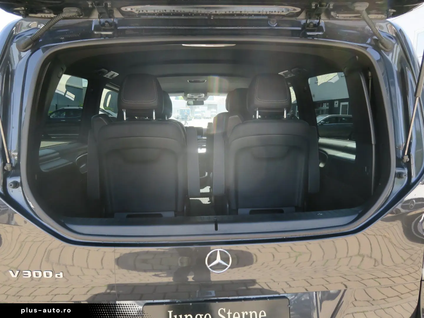 MERCEDES-BENZ V 300 d AVANTGARDE Lang AMG-Line