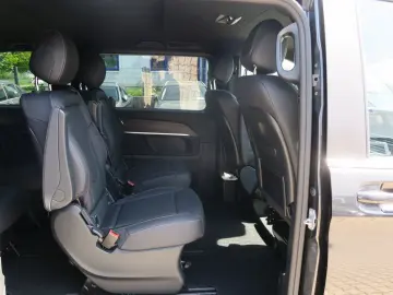 MERCEDES-BENZ V 300 d AVANTGARDE Lang AMG-Line