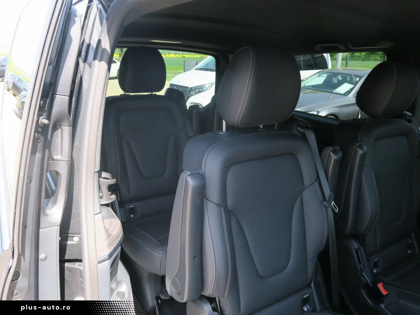 MERCEDES-BENZ V 300 d AVANTGARDE Lang AMG-Line