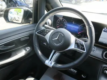 MERCEDES-BENZ V 300 d AVANTGARDE Lang AMG-Line
