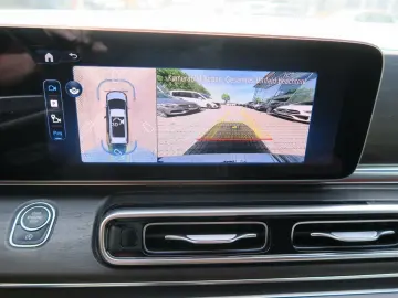 MERCEDES-BENZ V 300 d AVANTGARDE Lang AMG-Line