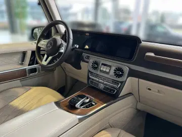 MERCEDES-BENZ G 400 d AMG Burmester Ventilation 360