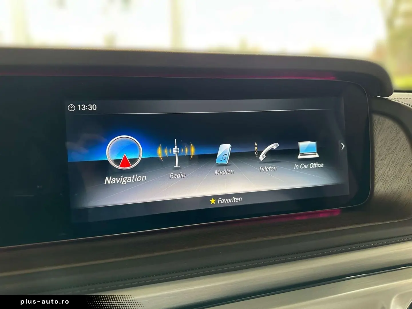 MERCEDES-BENZ G 400 d AMG Burmester Ventilation 360