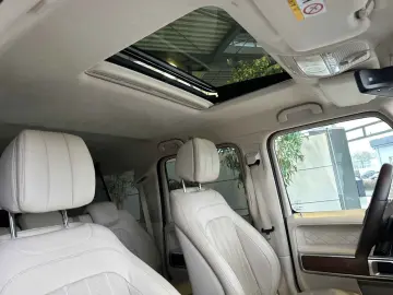 MERCEDES-BENZ G 400 d AMG Burmester Ventilation 360