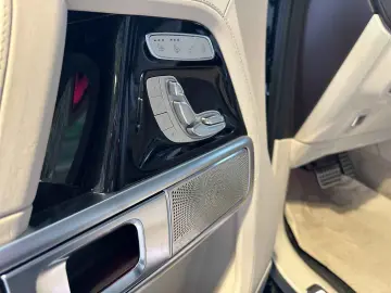 MERCEDES-BENZ G 400 d AMG Burmester Ventilation 360