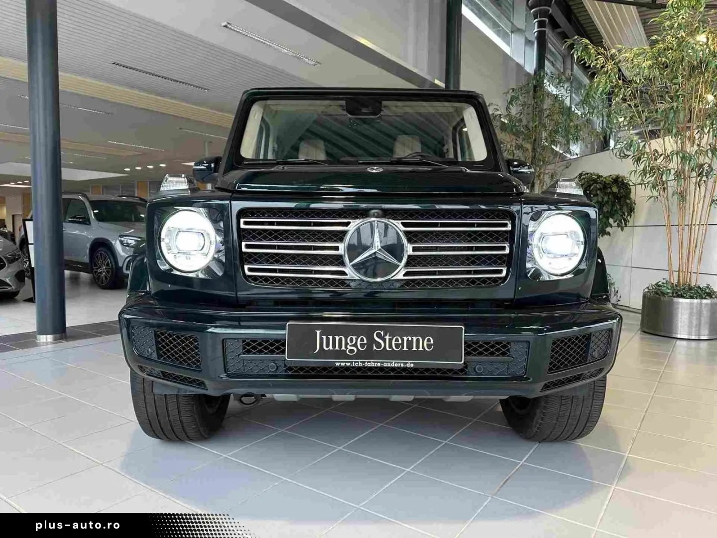 MERCEDES-BENZ G 400 d AMG Burmester Ventilation 360