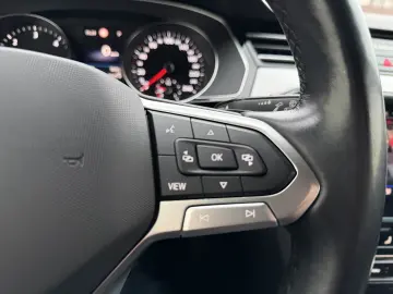 VW Passat Business 2.0TDI DSG 2020