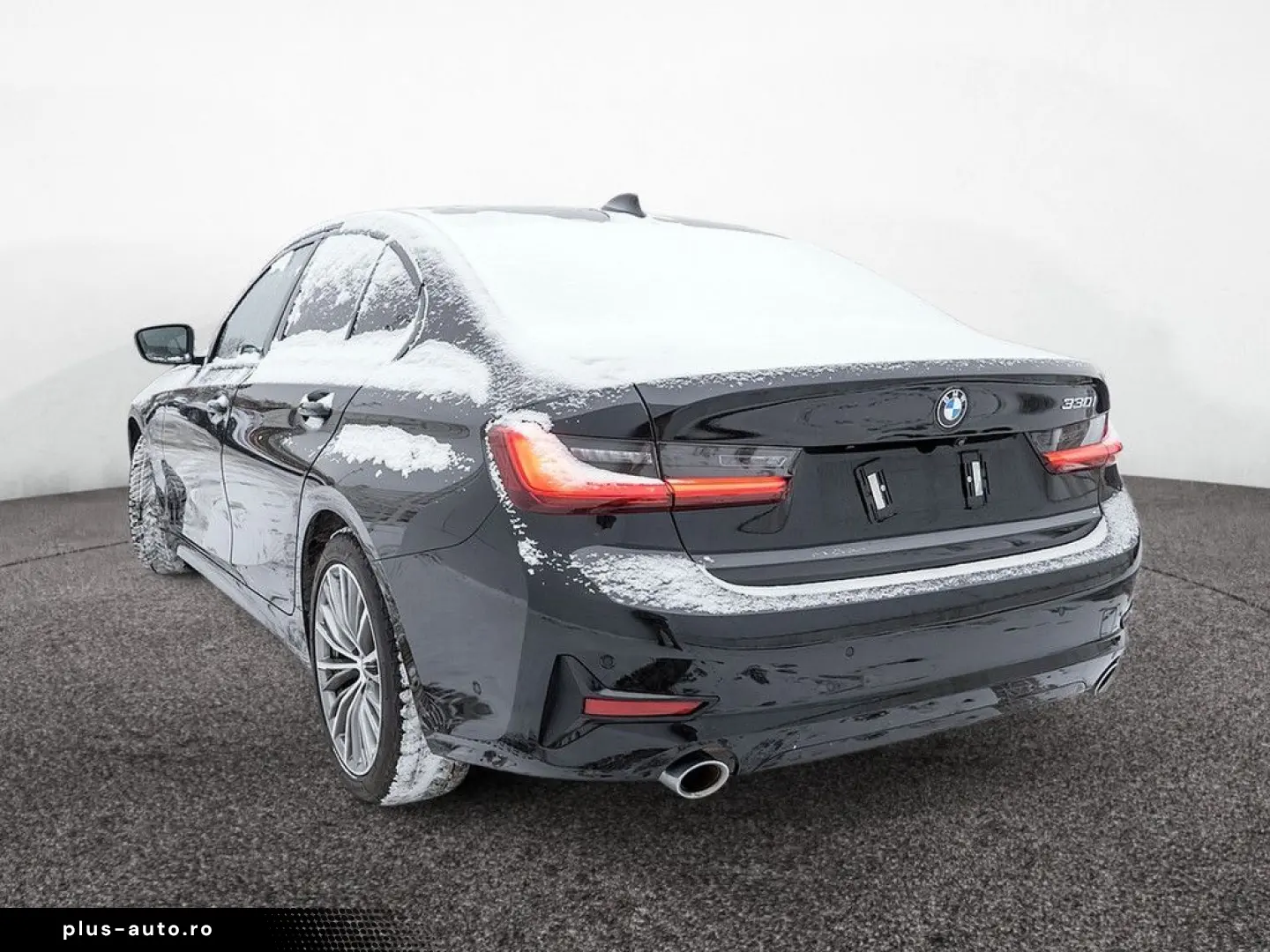 BMW 330i Sport Line LED NAVI eGSD KAMERA KLIMAAUT