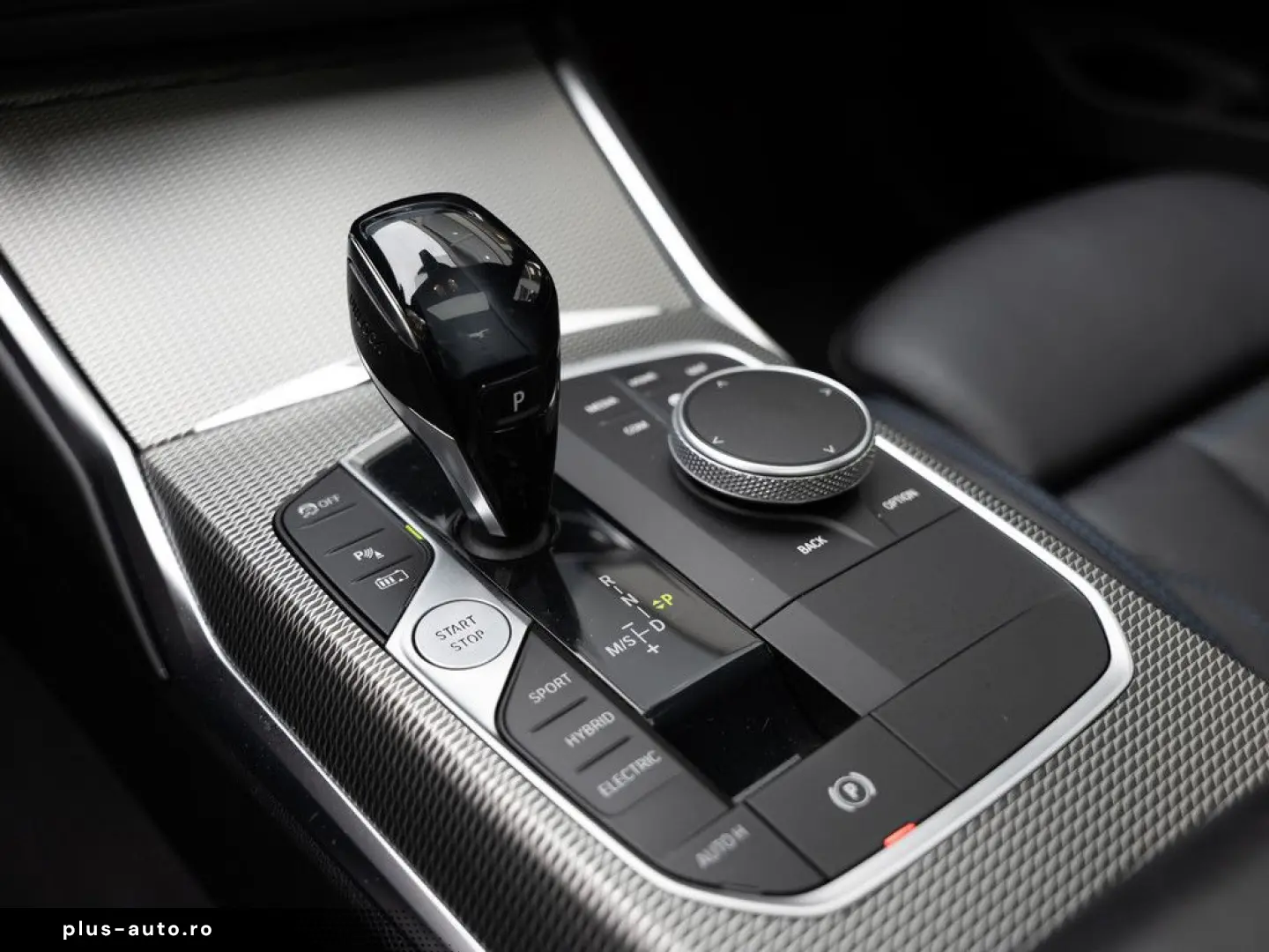 BMW 330e xDrive M-Sport LASER LED W-LAN NAVI HGSD