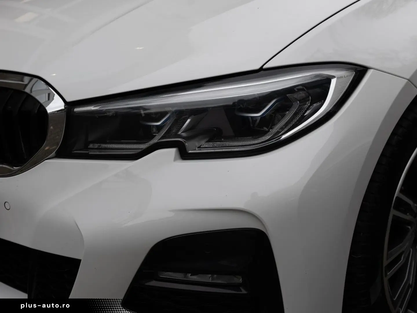 BMW 330e xDrive M-Sport LASER LED W-LAN NAVI HGSD