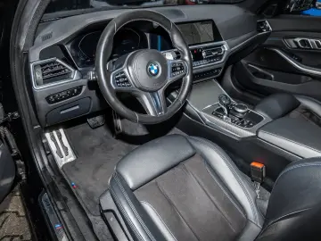 BMW 330i M Sport ACC HiFi Sportsitz DAB Navi