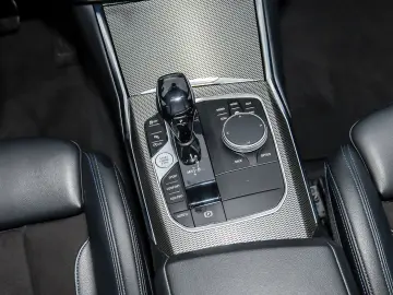 BMW 330i M Sport ACC HiFi Sportsitz DAB Navi