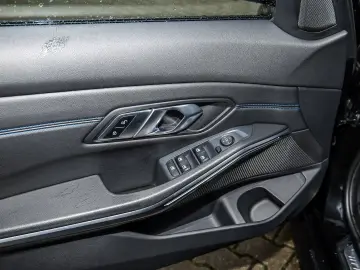 BMW 330i M Sport ACC HiFi Sportsitz DAB Navi