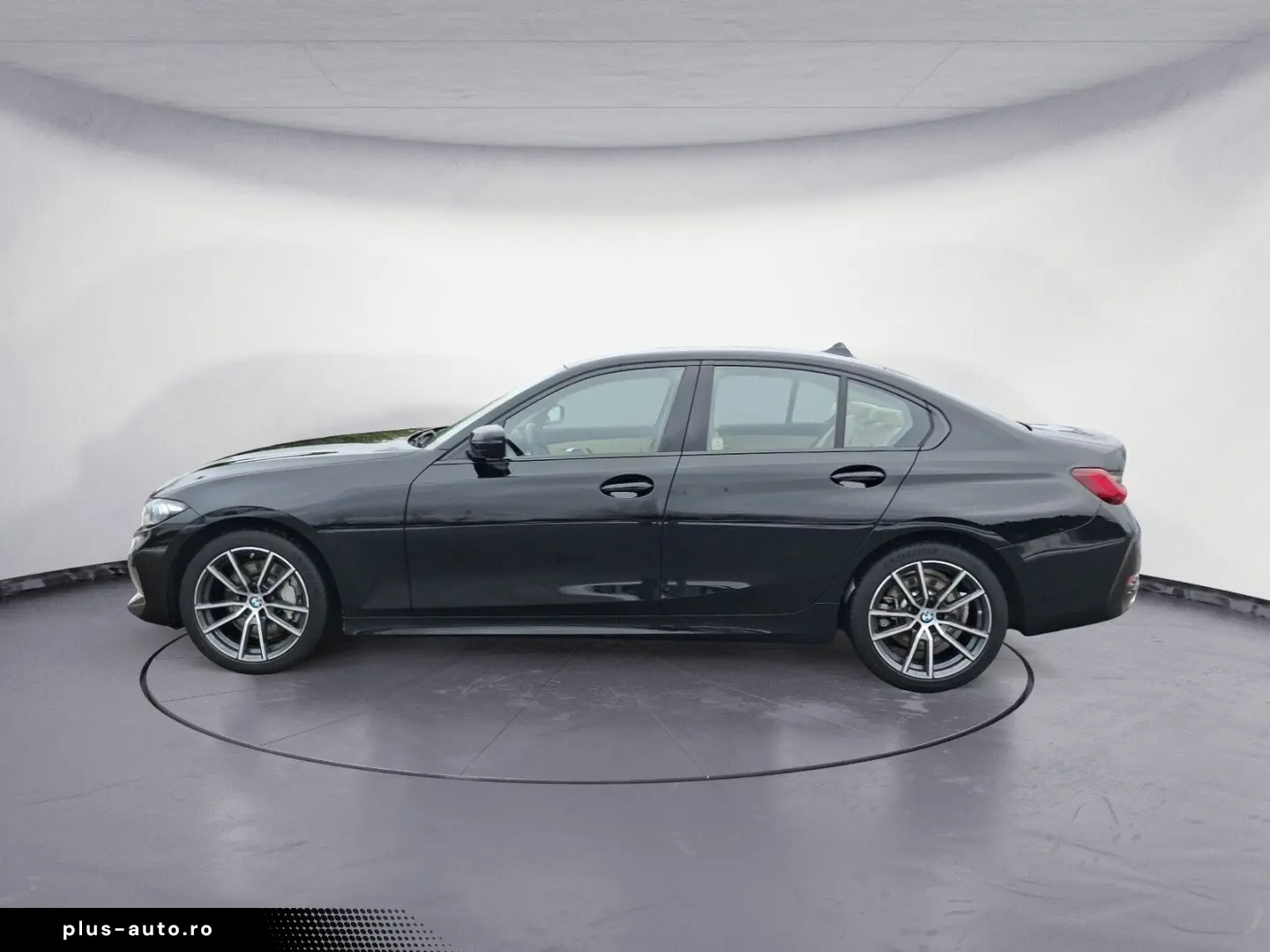 BMW 330i Navi ACC Head-Up Sportsitze Adapt.-LED