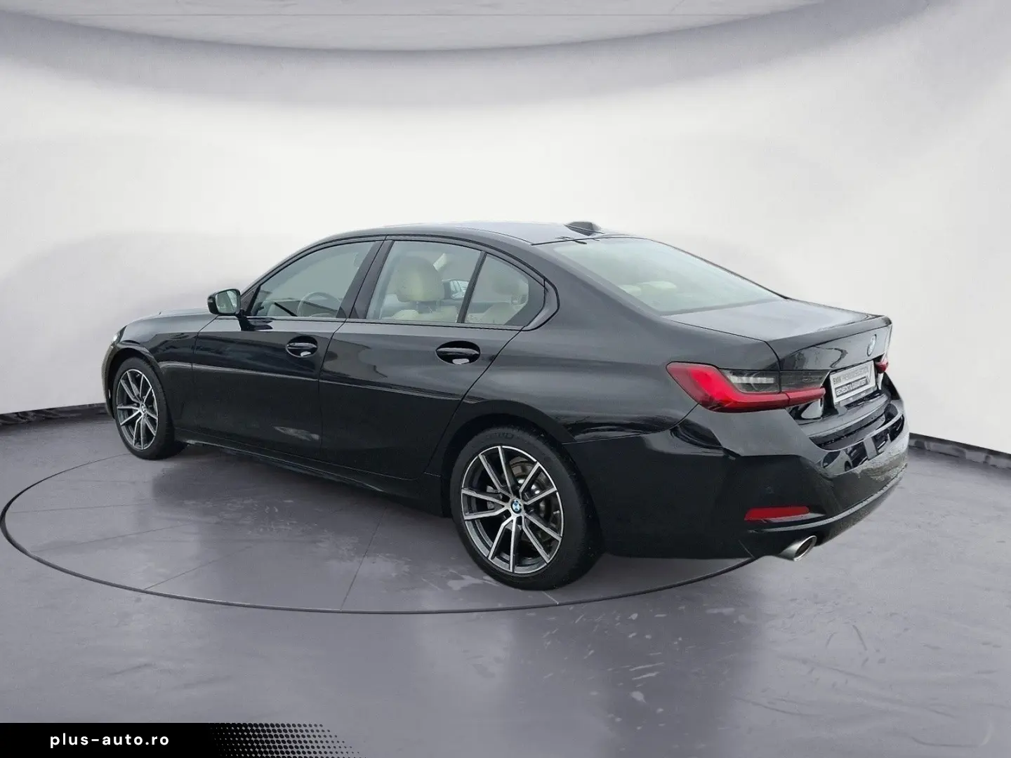 BMW 330i Navi ACC Head-Up Sportsitze Adapt.-LED