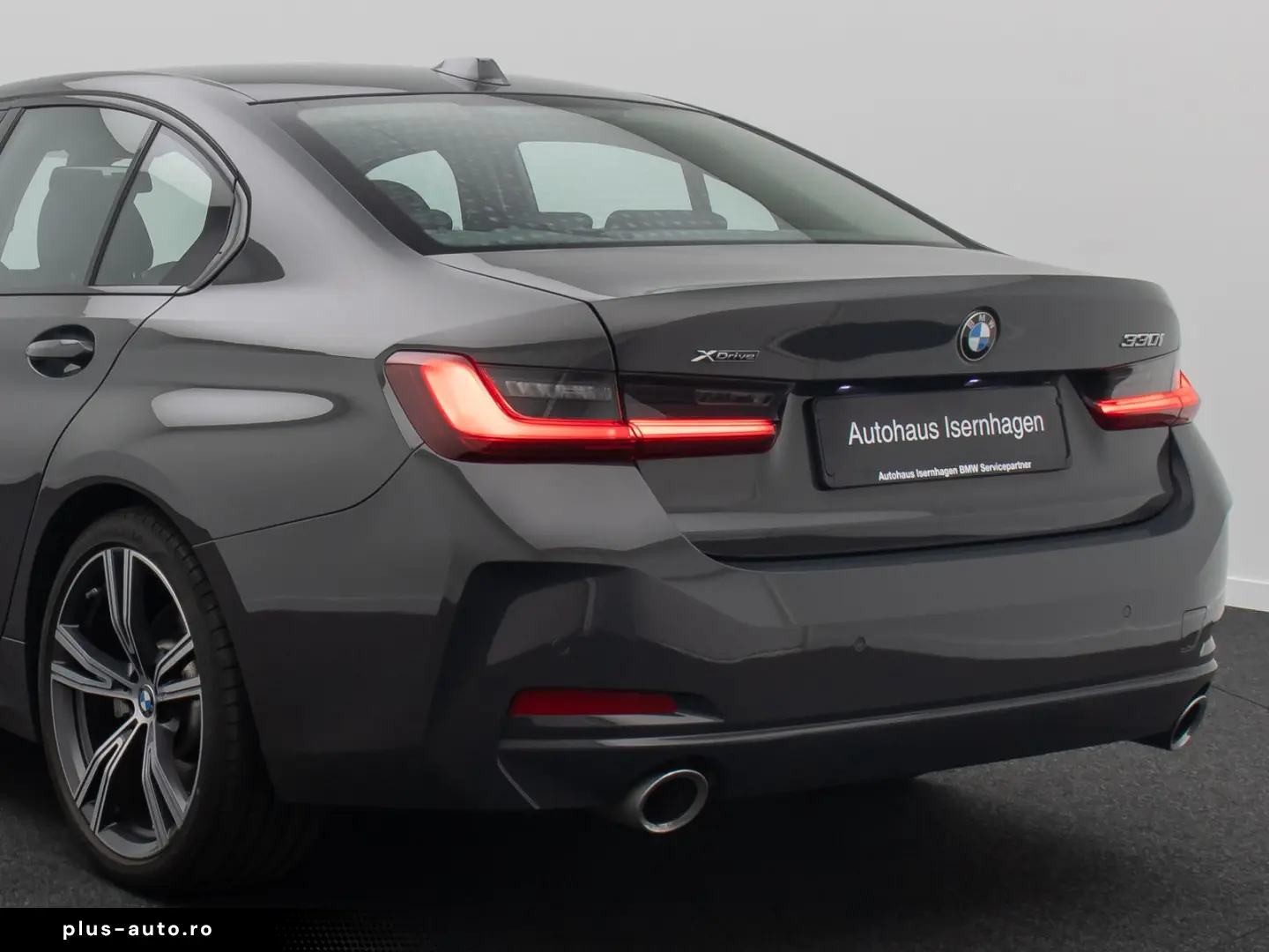 BMW 330i xD Komfort DAB HiFi Leder M Sport 19Zoll