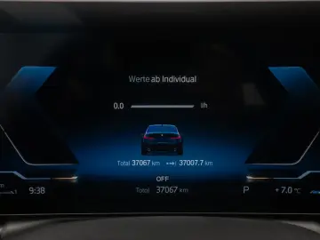 BMW 330i DigitalKey DAB Komfort HiFi Leder 18Zoll