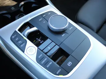 BMW 330i xDr. 360 Kamera LivePro Schiebed. ACC ad