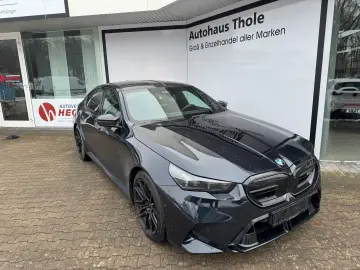 BMW M5 Limo.  CARBON KERAMIK