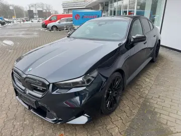 BMW M5 Limo.  CARBON KERAMIK