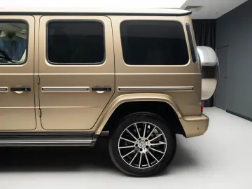 MERCEDES-BENZ G500  Manufaktur  360  Desert Drive  Burmester