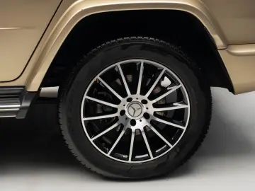 MERCEDES-BENZ G500  Manufaktur  360  Desert Drive  Burmester