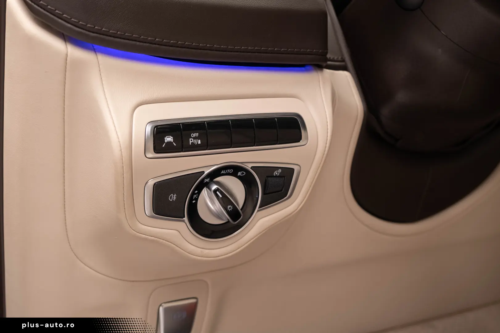 MERCEDES-BENZ G500  Manufaktur  360  Desert Drive  Burmester