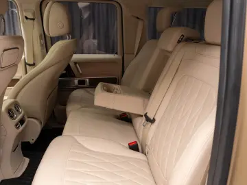 MERCEDES-BENZ G500  Manufaktur  360  Desert Drive  Burmester