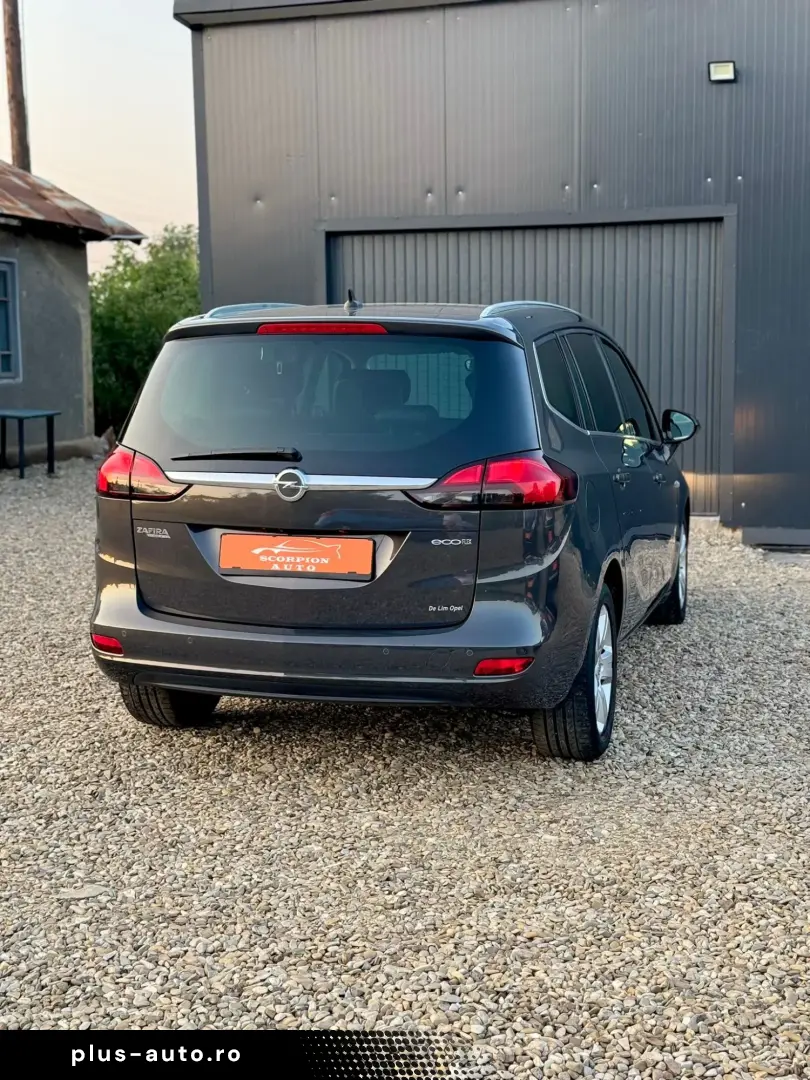 Opel Zafira C 2014