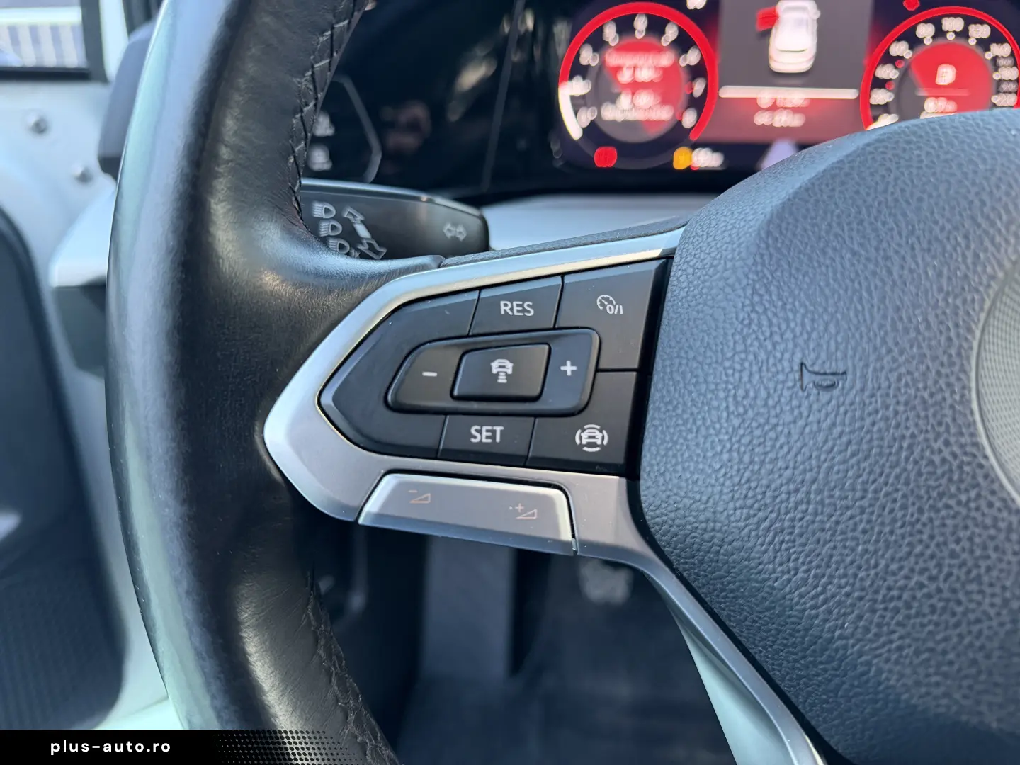 VW Golf Comfortline 1.0 TSI 110CP 2021