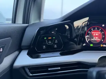 VW Golf Comfortline 1.0 TSI 110CP 2021