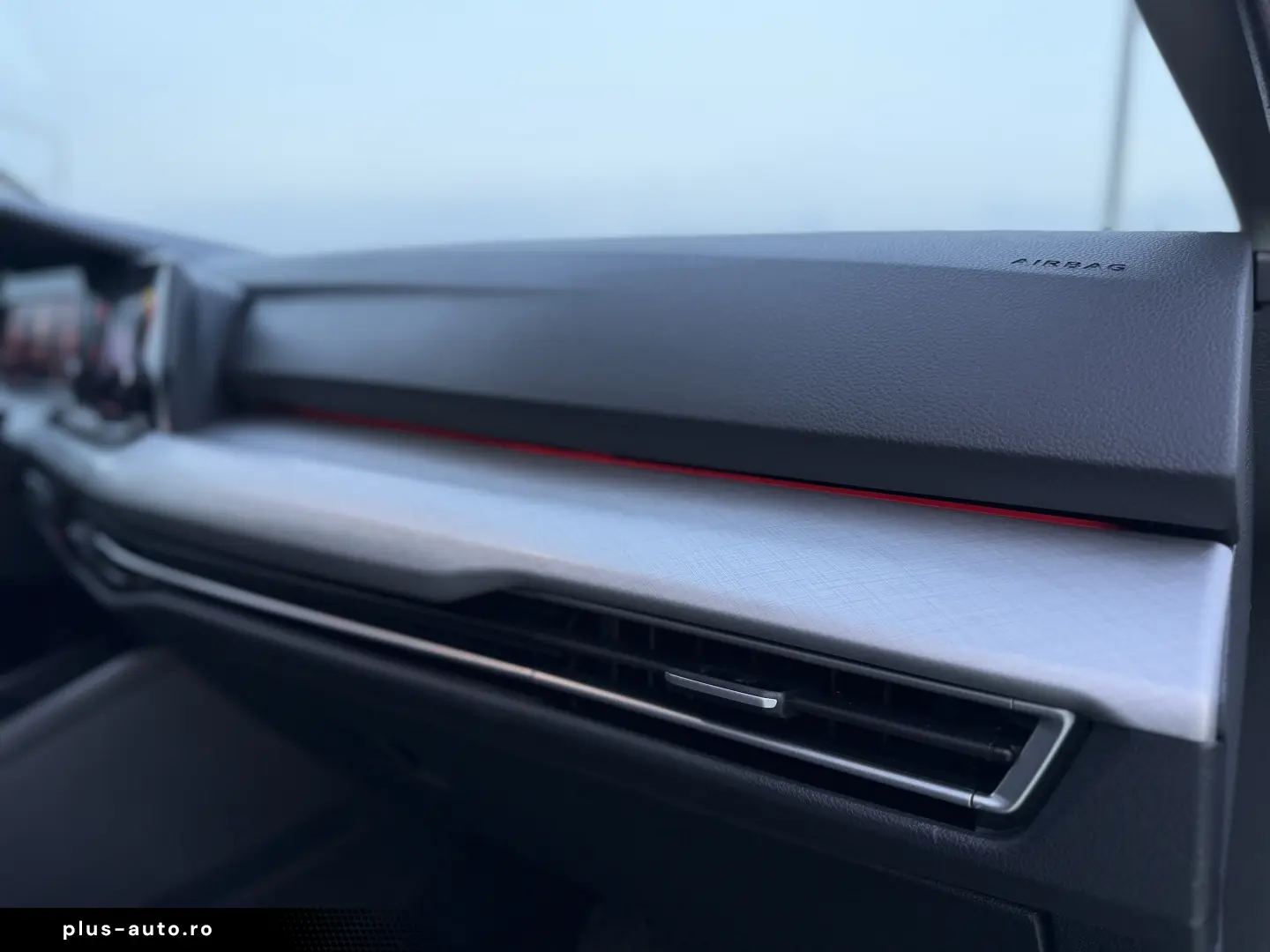 VW Golf Comfortline 1.0 TSI 110CP 2021