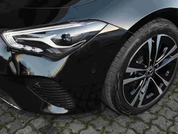 MERCEDES-BENZ CLA 180 Coupé LEDER BEIGE DISTRONIC