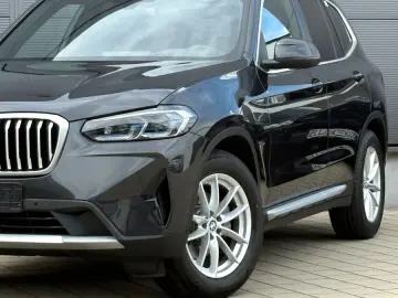 BMW X3 xDrive 20d ACC HUD Keyless ParkAsist Laser