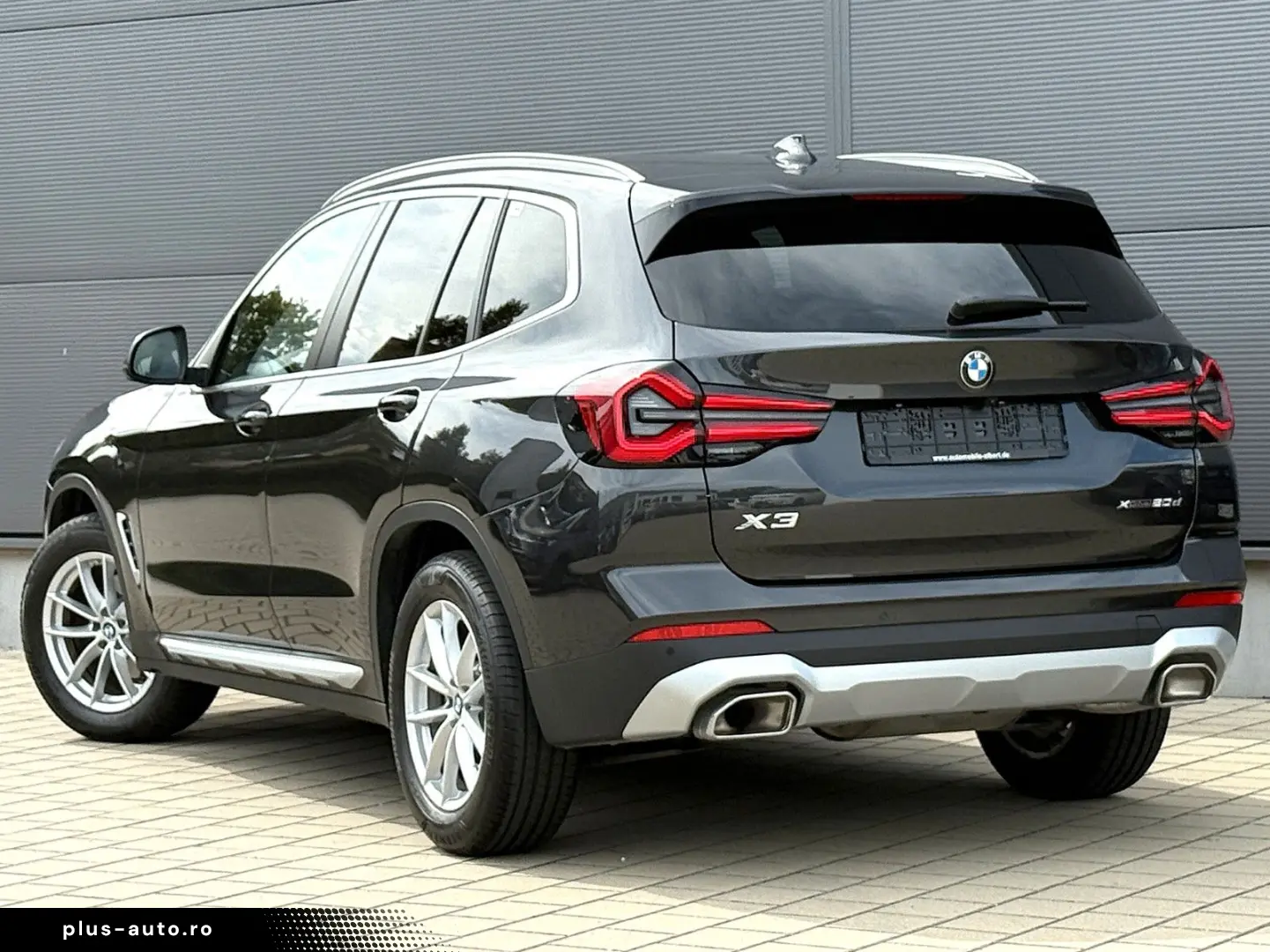 BMW X3 xDrive 20d ACC HUD Keyless ParkAsist Laser