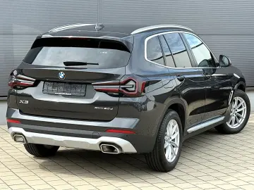 BMW X3 xDrive 20d ACC HUD Keyless ParkAsist Laser