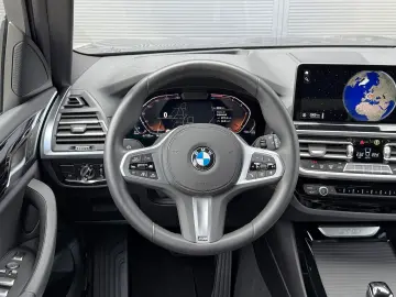 BMW X3 xDrive 20d ACC HUD Keyless ParkAsist Laser