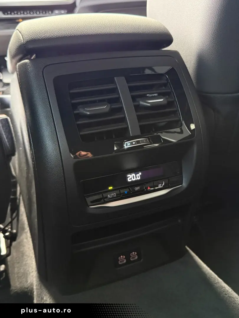 BMW X3 xDrive 20d ACC HUD Keyless ParkAsist Laser