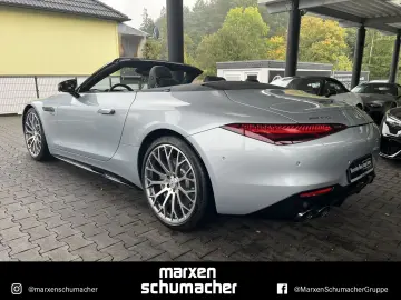 MERCEDES-BENZ AMG SL 43