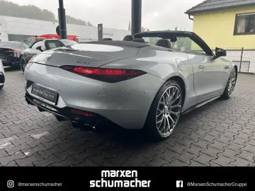 MERCEDES-BENZ AMG SL 43