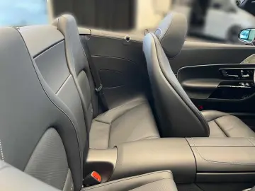 MERCEDES-BENZ SL 43 AMG