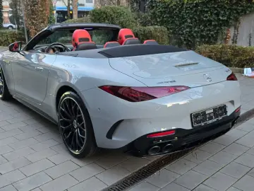 MERCEDES-BENZ SL 43 AMG
