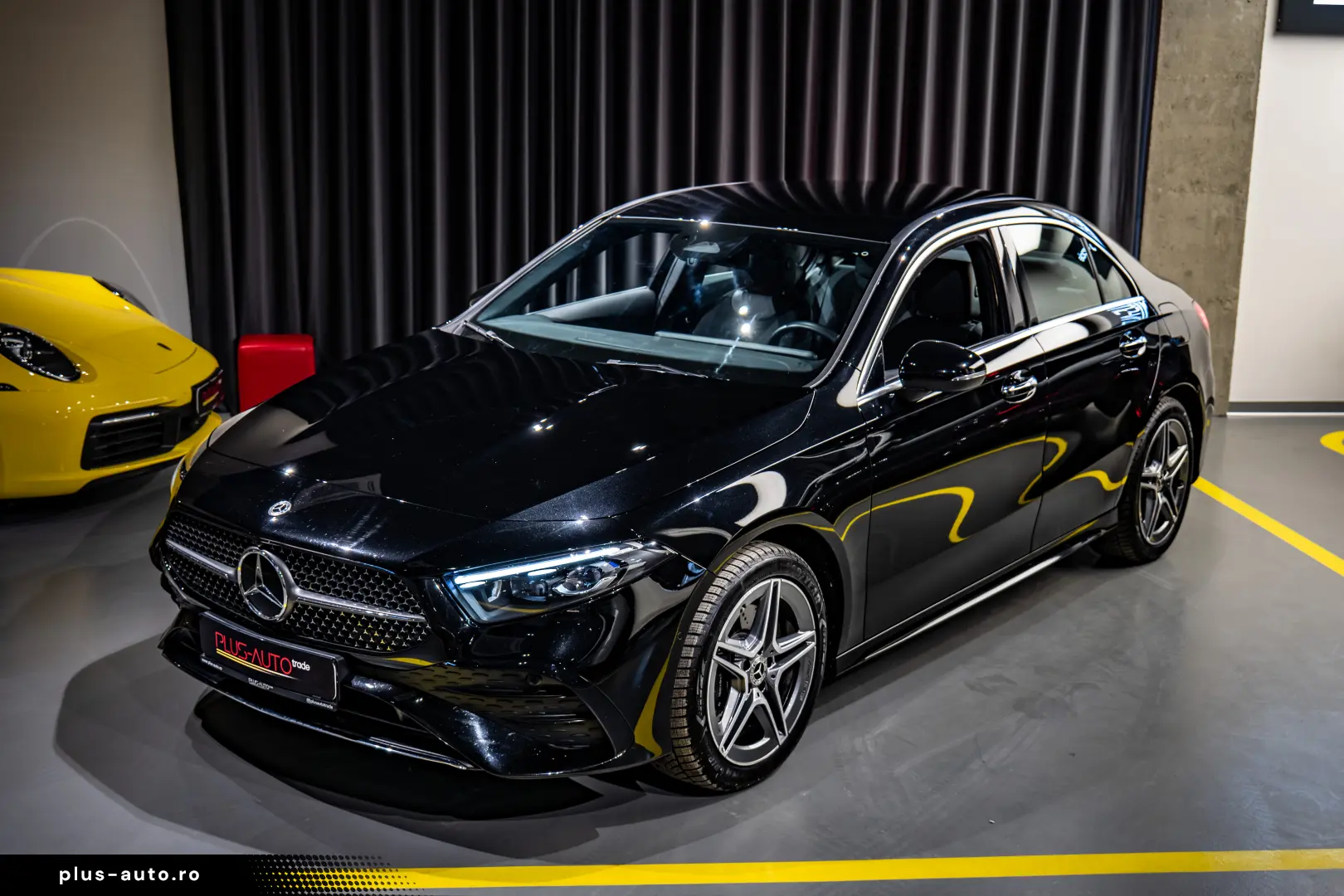 MERCEDES BENZ A 250E