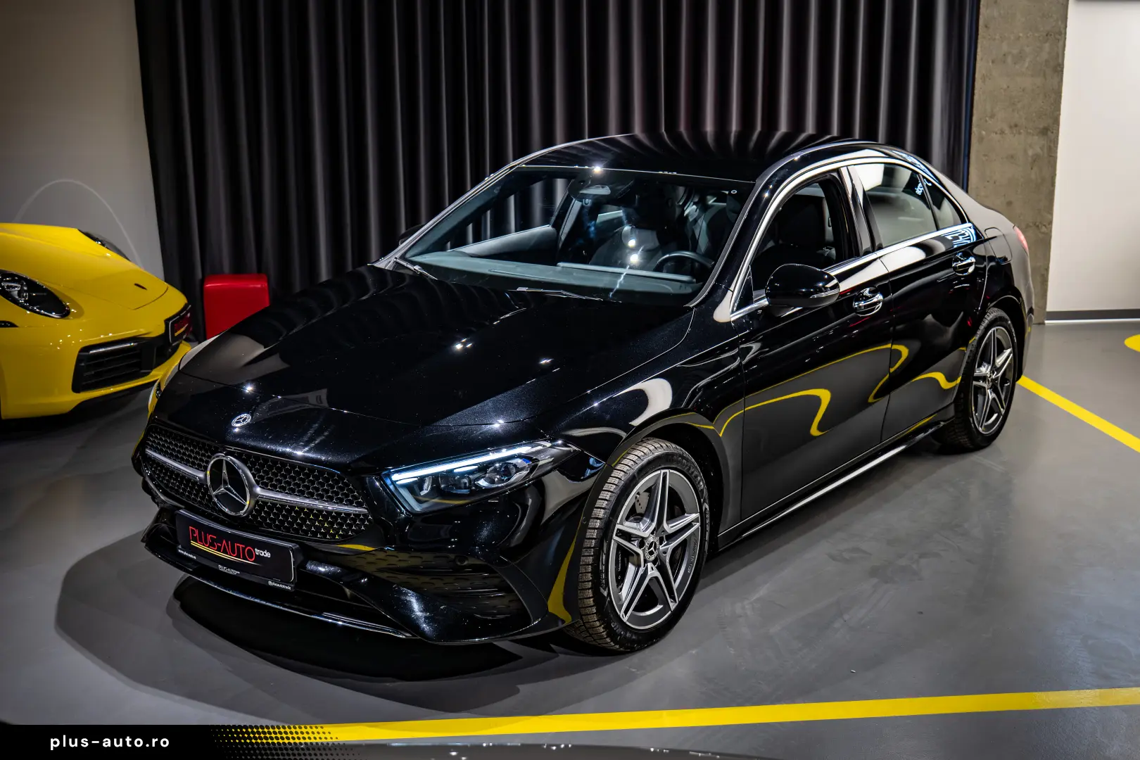 MERCEDES BENZ A 250E