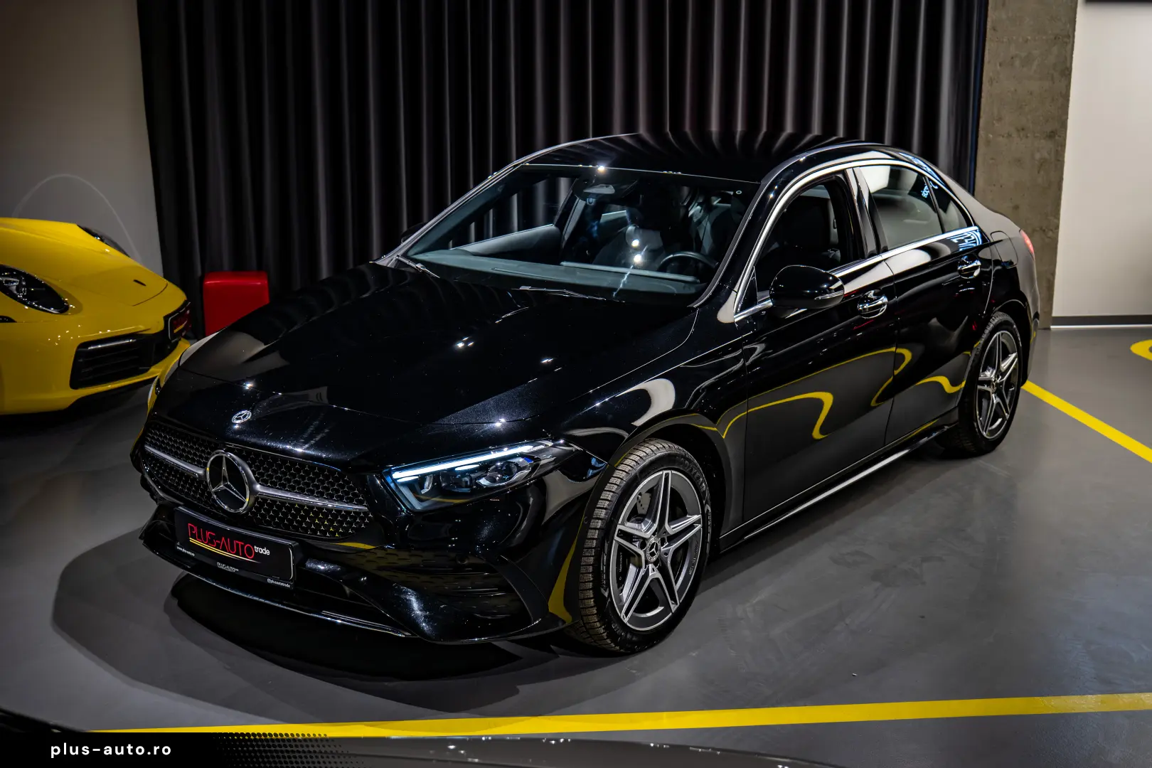 MERCEDES BENZ A 250E