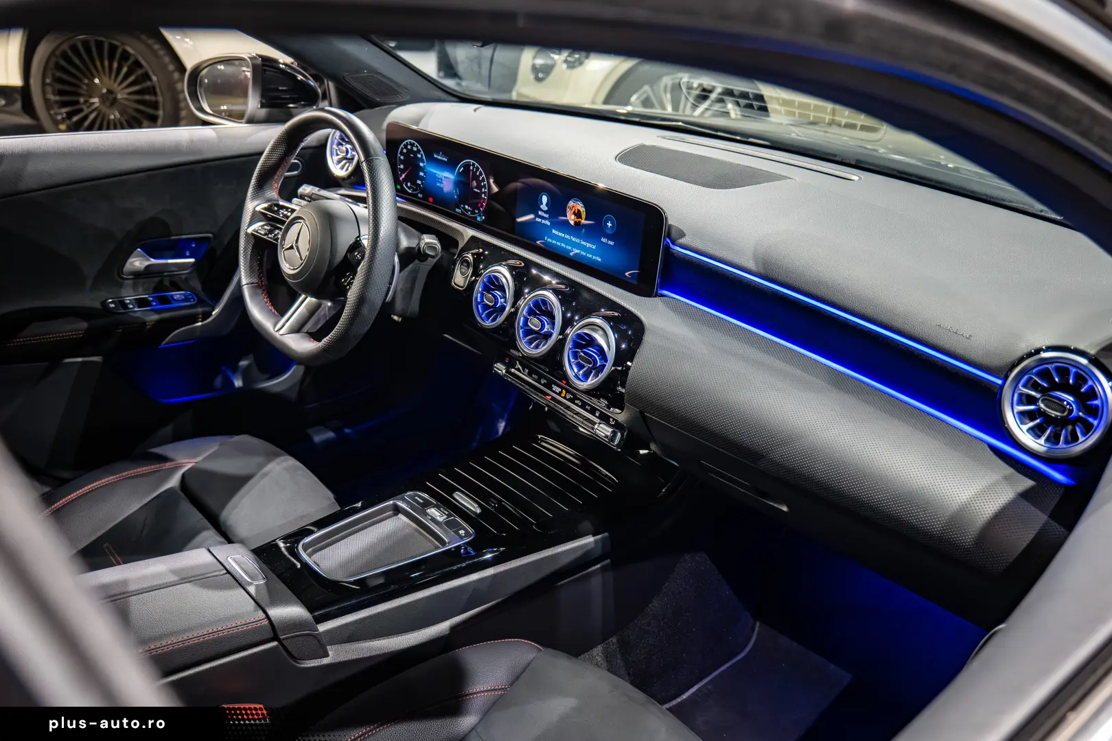 MERCEDES BENZ A 250E